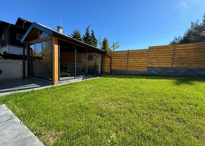 Mountain Ship * Dedovo